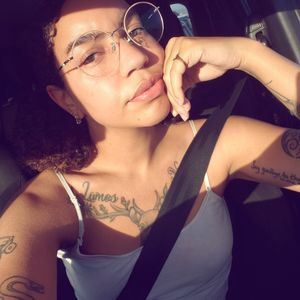 Meet your Posher, Cydi